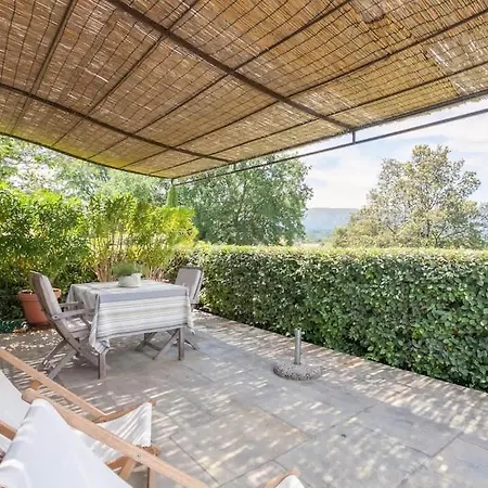 Les Beaumettes, Provencale A Deux Pas De Gordes *