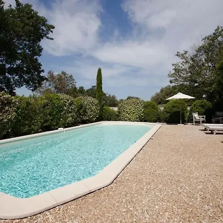 Holiday home Les Beaumettes, Provencale A Deux Pas De Gordes